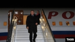 Russia's President Vladimir Putin arrives at Simferopol airport, December 2, 2015