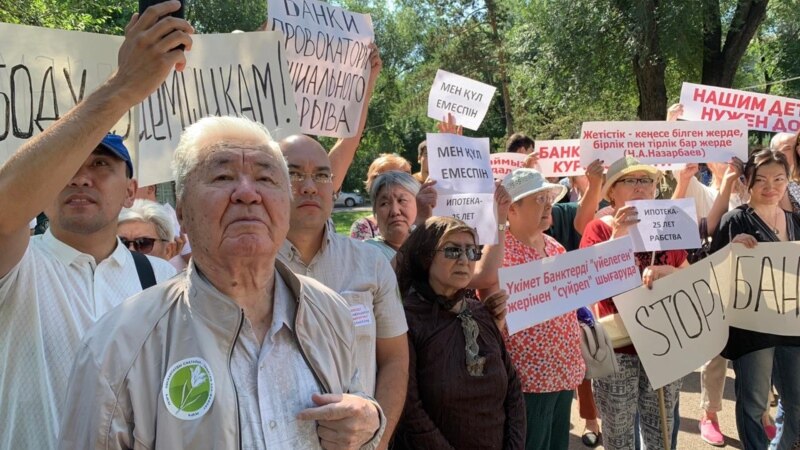 Kazakh Officials Force Protesters Into Faraway Places For Opposition Rallies