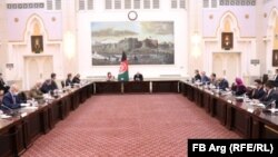 کابل کې له مېشتو اروپايي سفیرانو سره د ولسمشر غني غونډه