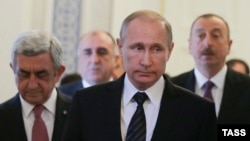 Президенты Армении, России и Азербайджана перед встречей в Санкт-Петербурге, 20 июня 2016 г․