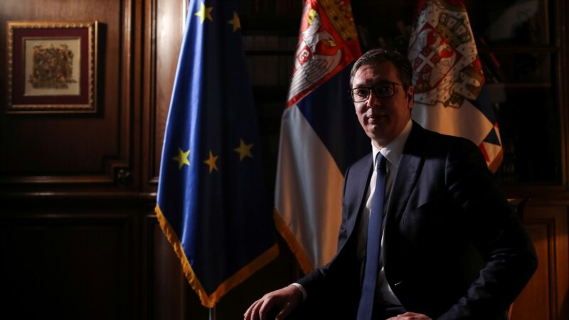 Vučić za VOA: Nastaviti dijalog, priznanje Kosova nije moguće