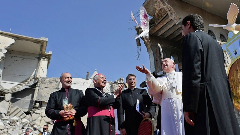 Papa pozvao na mir sa ruševina u iračkom Mosulu