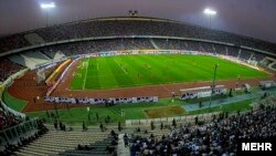 استادیو آزادی تهران، از مشهورترین آثار عبدالعزیز فرمانفرماییان، در زمان ساخت یکی از بزرگ‌ترین‌ها در جهان بود