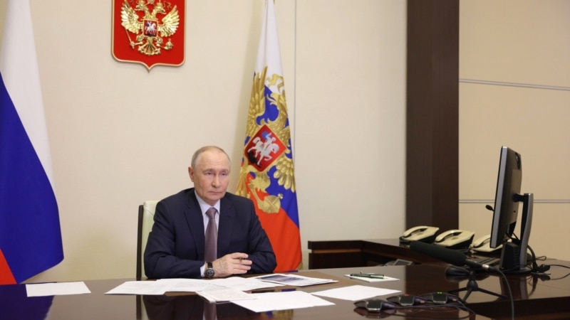Out Of Office: A New Twist In Kremlin Efforts To Conceal Putin's Location