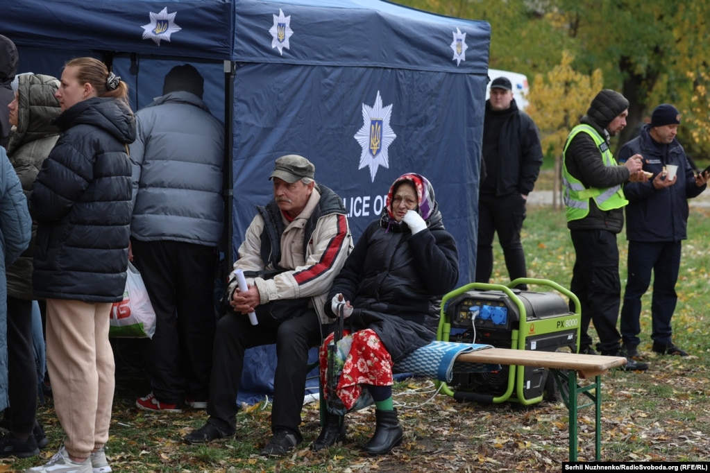 Поліція збирає свідчення людей