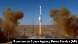 Старт ракеты «Протон-М» с космодрома Байконур
