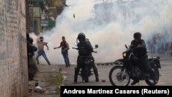 Столкновения в городе Уренья на границе с Колумбией 
