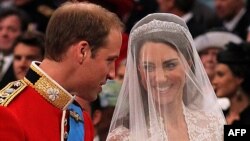 Prince William and Kate Middleton's unnamed royal son could have one of three different surnames or even go without one. 