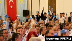 Участники конгресса крымских татар в Анкаре, 1-2 августа 2015 г. 