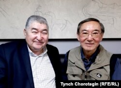 Академик Б. Көмөков (оңдо) жана Т.Чоротегин. Бишкек. 26.11.2019.