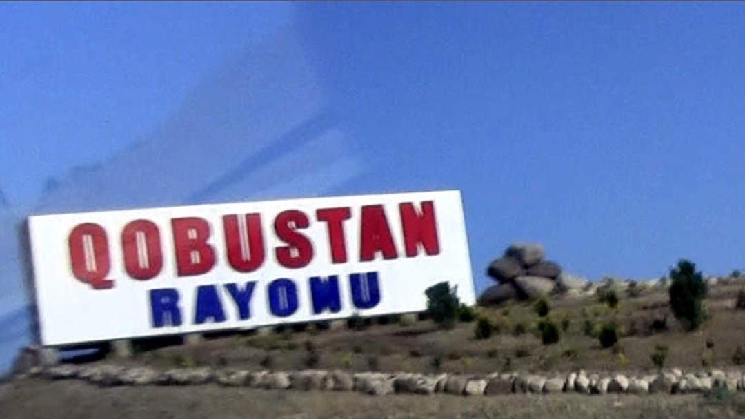 Qobustan rayon Şıxzahırlı Bələdiyyəsinin sədri  Əzim Niftaliyev vəzifəsini şərəflə yerinə yetirir