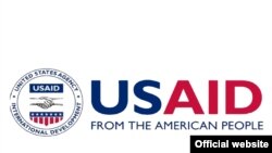 Logo e USAID