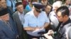 У Криму силовики перевіряють документи учасників жалобних заходів