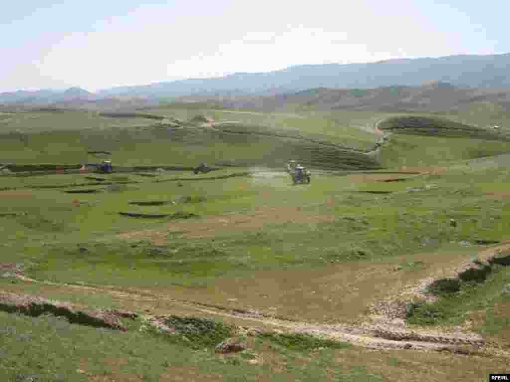 Ҳамлаи малах ба Хатлон #11