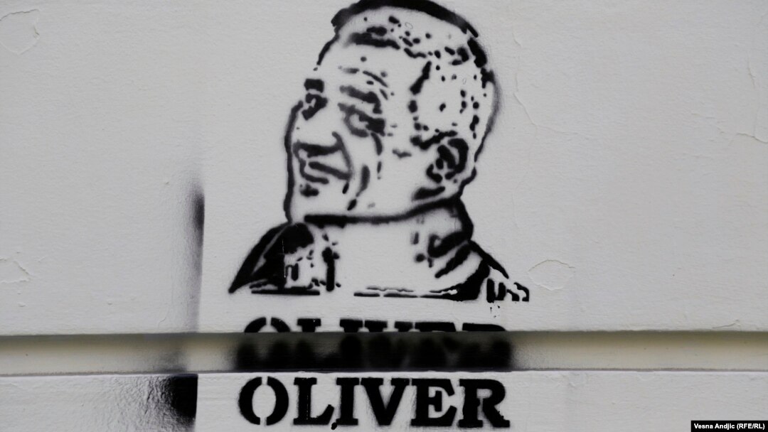 Grafit sa likom Olivera Ivanovića u Beogradu