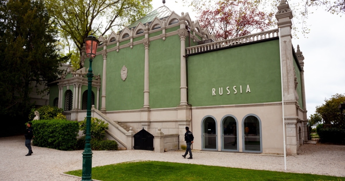 EU Pulls Funding For Venice Biennale After Russia's Inclusion