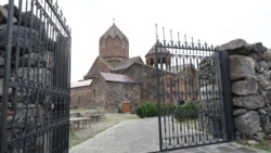 Դատարանը եկեղեցուն պարտավորեցրեց ապահովել կարգալույծ հռչակված երկու քահանաների պաշտոնավարումը