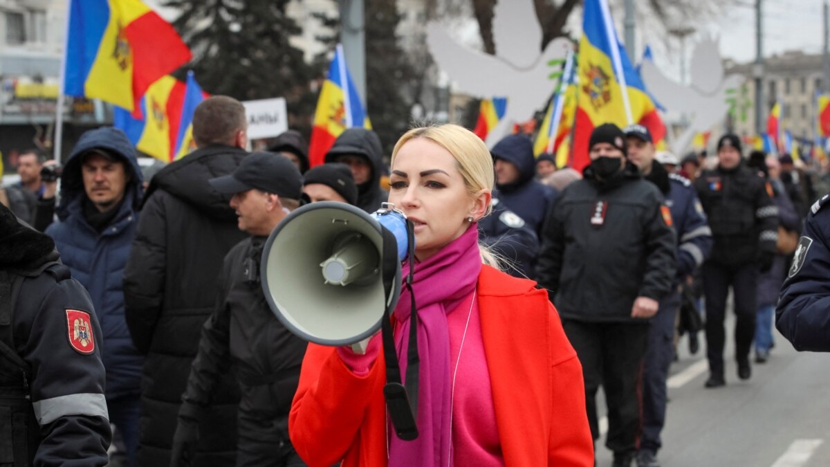 У Молдові в аеропорту затримали заступницю голови проросійської партії «Шор»