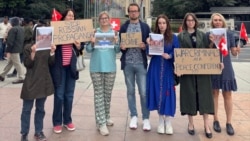 Участники пикета в Женеве