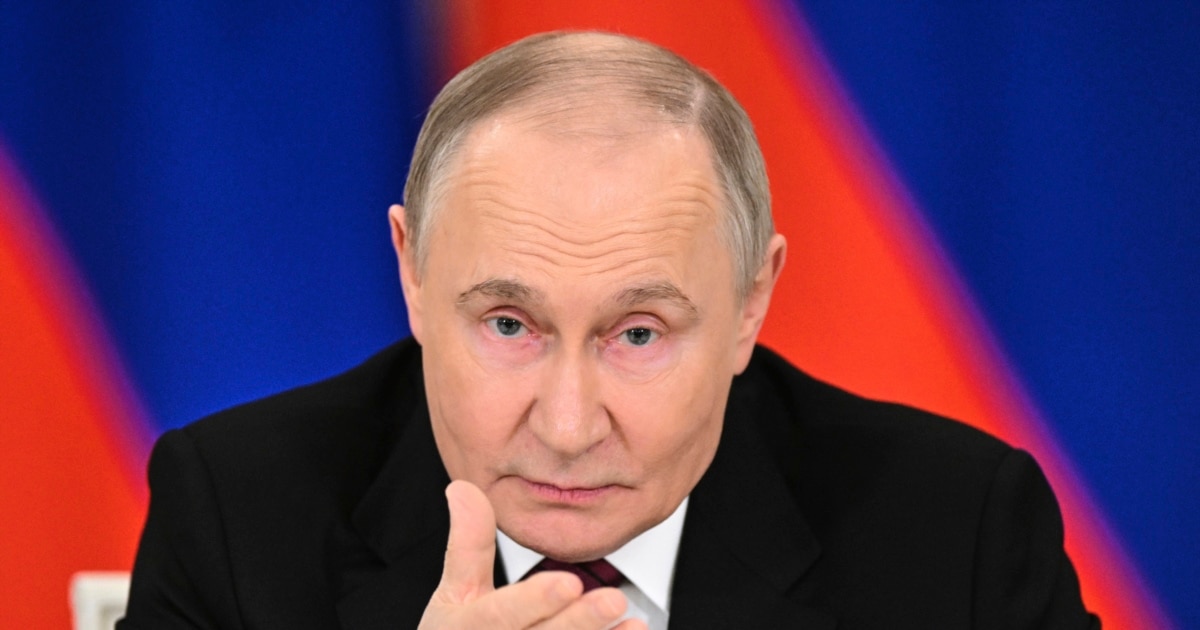 პუტინმა გაამარტივა ოკუპირებულ აფხაზეთსა და ცხინვალის რეგიონში მცხოვრებთათვის რუსეთის მოქალაქეობის მინიჭება