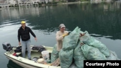 Jedna od akcija čišćenja Boke Kotorske, Foto K.S.R. Zubatac