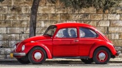 Aşgabatda çakyryň teker-üsti söwdaky döredi