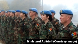 Pacificatori moldoveni, întâmpinați la Ministerul Apărării după revenirea din misiunea Forței Interimare a Națiunilor Unite în Liban (UNIFIL).