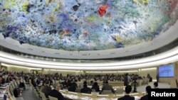 The UN Human Rights Council will discuss a draft resolution on investigating rights abuses in Syria.