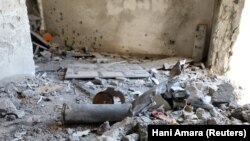 Зруйнована боями будівля в Тріполі, Лівія, квітень 2019 року
