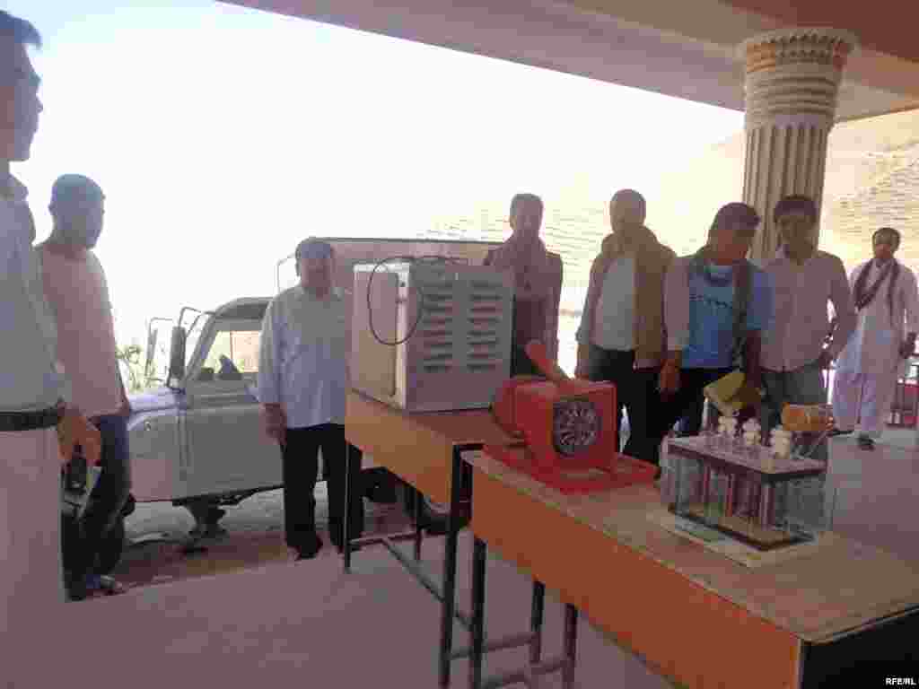 چراغ برقی هوشمند که با در آوردن صدای دو کلک خاموش و روشن می شود 