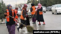 Aşgabat, sübsegär zenanlar