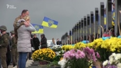 Алею слави загиблих на Донбасі відкрили у Харкові (відео)