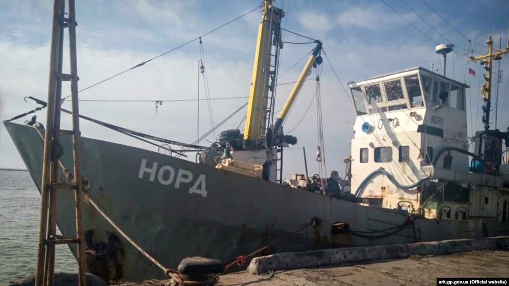 Арестованное рыболовецкое судно «Норд» в порту Бердянска, 26 марта 2018 года