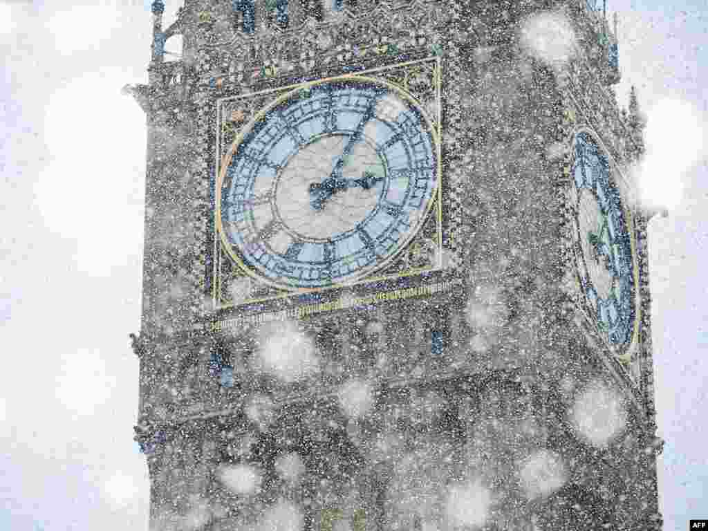 Снежно невреме во Лондон