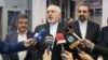 محمد جواد ظریف می‌گوید، اتحادیه اروپا و بقیه اعضای جامعه بین المللی این توان را نداشتند که در برابر فشار آمریکا ایستادگی کنند.