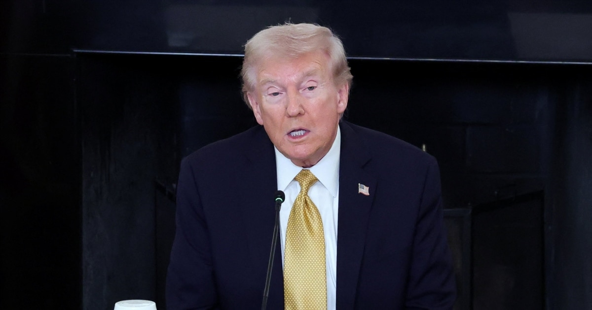 როიტერსი: ტრამპმა, შესაძლოა, რუსეთს დამატებითი სანქციები დაუწესოს, თუმცა სურს ჯერ ევროპამ გააძლიეროს ზეწოლა