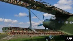 Avion abandonat la Ceadâr-Lunga