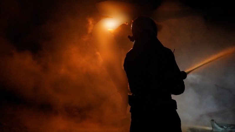 Калашник: через удари дронами по Київщині пошкоджені підприємства і будинок