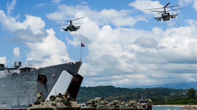 Российская армия проводит масштабные учения в Абхазии