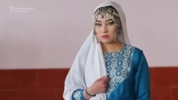 Afghan Models Defy Threats, Take To Kabul Catwalks