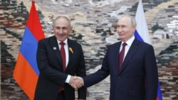 Nikol Paşinyan və Vladimir Putin