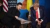 АҚШ президенті Дональд Трамп (оң жақта) пен Украина президенті Владимир Зеленский. Гаага, Нидерланд, 25 маусым, 2025 жыл.