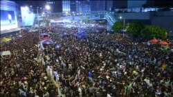 Hiljade ljudi na noćnom protestu