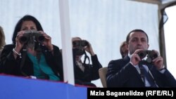 ფოტო არქივიდან: საქართველოს პრეზიდენტი და საქართველოს პრემიერ-მინისტრი