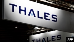 Prețul acțiunilor companiilor europene de armament, de pildă Thales, din Franța, urcă spectaculos de la începutul săptămânii, pe fondul semnalelor că Europa va investi masiv în apărare.