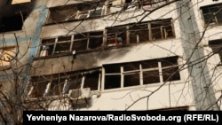 Через удар «Шахеда» виникло займання у багатоповерхівці, мешканців верхніх поверхів виводять з приміщень. Фото ілюстративне 