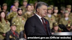 Президент України Петро Порошенко під час заходу з нагоди Дня пам’яті та примирення. Київ, 8 травня 2017 року (ілюстраційне фото)