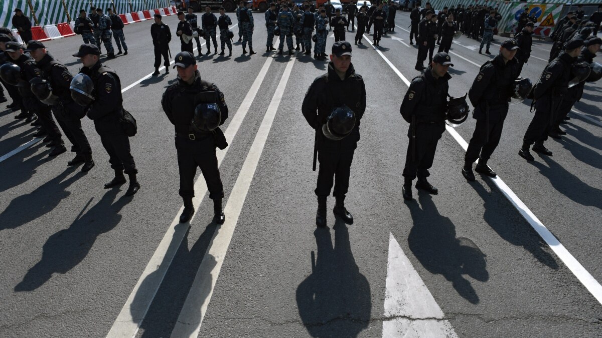 Служба против. Армия России митинги.