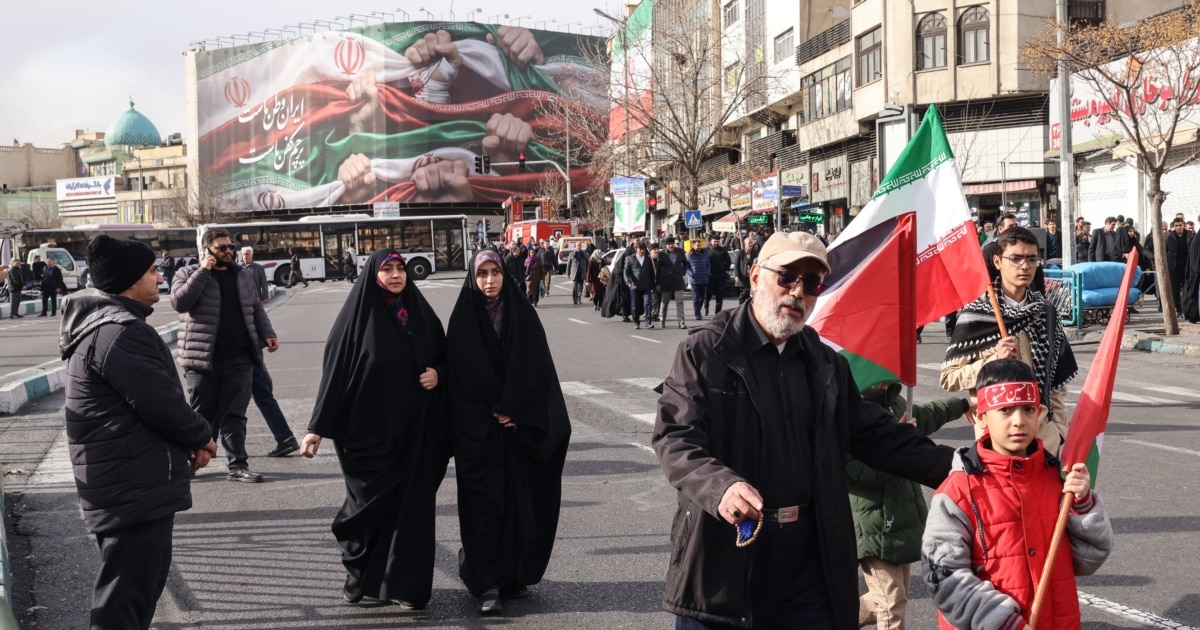 Trump Says Iran Halts Executions But Doesn't Take Military Action Off The Table