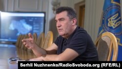 «Як тільки будуть докази, якщо тільки будуть подання відповідні до нас, ми таке питання можемо відпрацьовувати» – Олексій Данілов